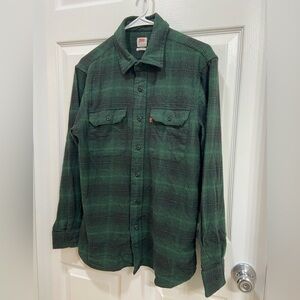 NWT Levi's Men's Green Plaid Flannel Shirt